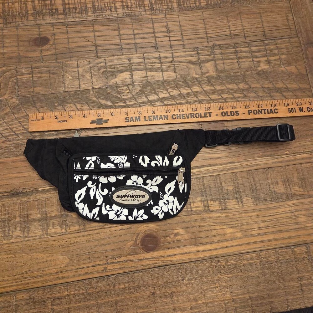 Surface Hawaiian Classic Fanny Pack